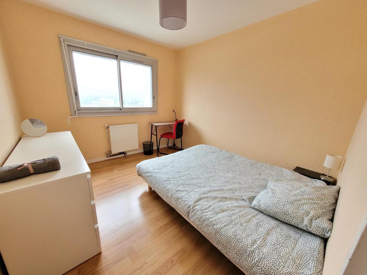 Appartement T5 Avec 4 Lits Doubles Brest Exterior photo